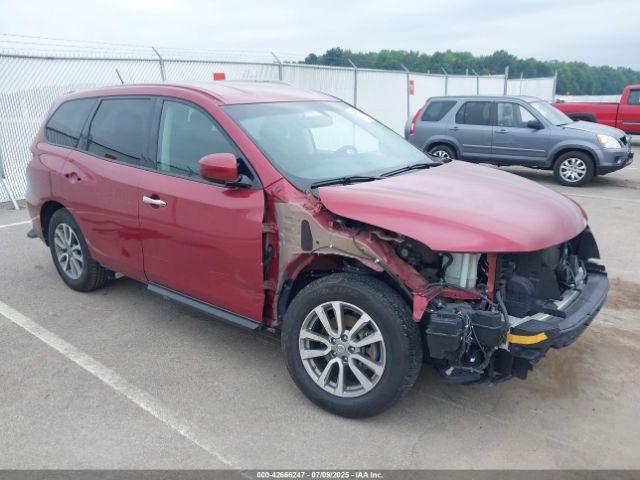  Salvage Nissan Pathfinder