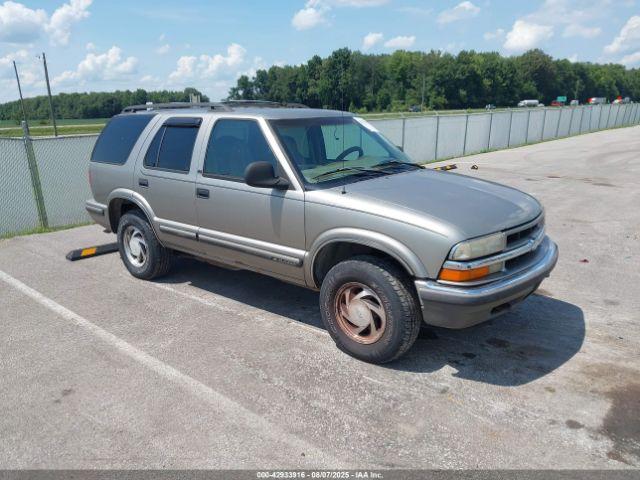  Salvage Chevrolet Blazer