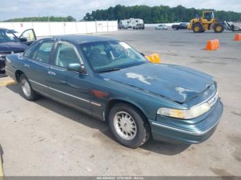  Salvage Ford Crown Victoria