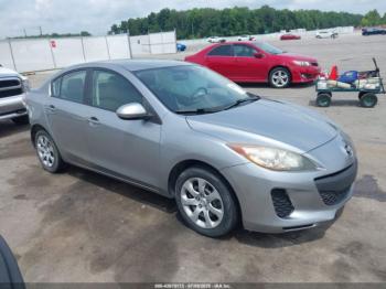  Salvage Mazda Mazda3