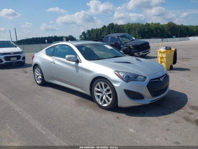  Salvage Hyundai Genesis