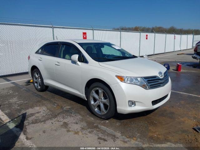  Salvage Toyota Venza