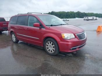  Salvage Chrysler Town & Country