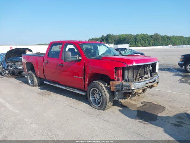  Salvage Chevrolet Silverado 2500