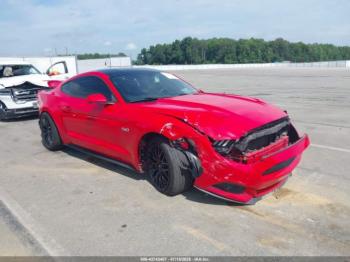  Salvage Ford Mustang