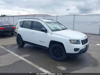  Salvage Jeep Compass