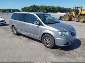  Salvage Chrysler Town & Country