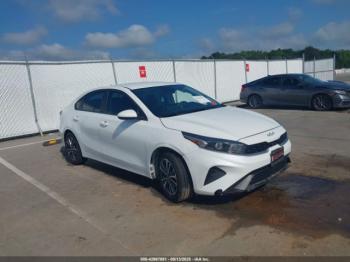  Salvage Kia Forte