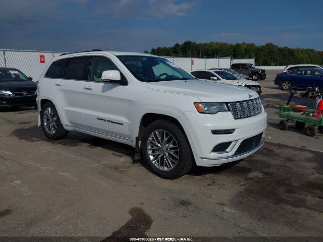  Salvage Jeep Grand Cherokee