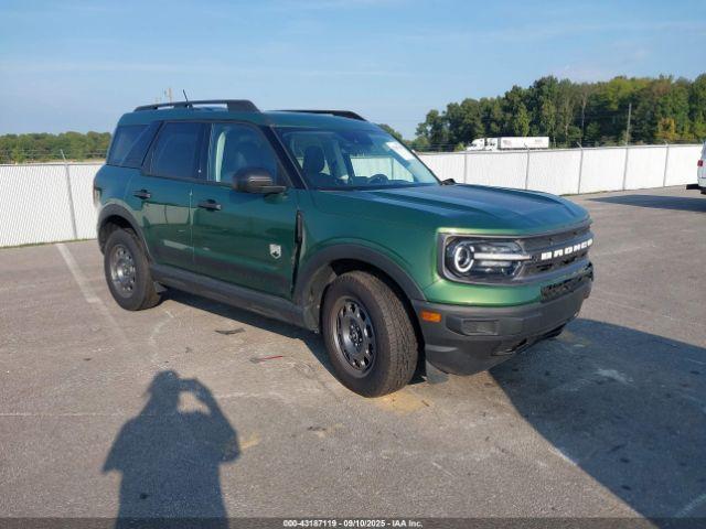  Salvage Ford Bronco