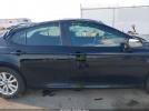 Toyota Camry Le Image 10