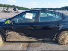 Toyota Camry Le Image 15