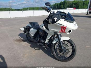  Salvage Harley-Davidson Fltrxs