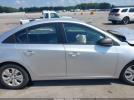 Chevrolet Cruze Ls Auto Image 15