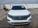 Volkswagen Passat 2.0t Sel Image 2