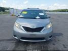 Toyota Sienna Le 7 Passenger Image 9