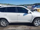 Toyota RAV4 Limited Image 13