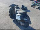 Vespa GTS 300 Super Image 4