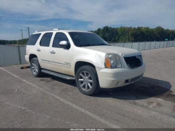  Salvage GMC Yukon