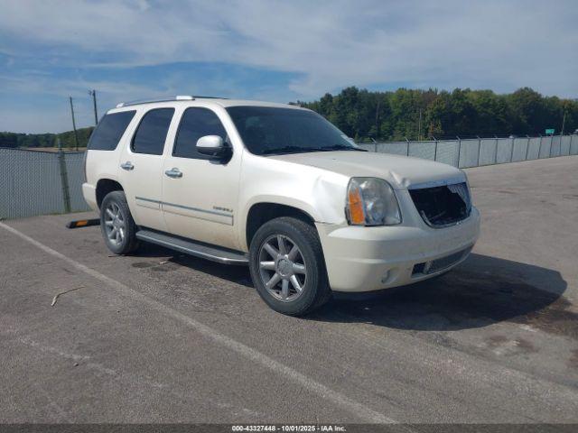  Salvage GMC Yukon