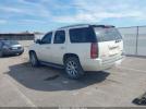 GMC Yukon Denali Image 15