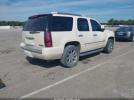 GMC Yukon Denali Image 13