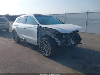  Salvage Lincoln Nautilus