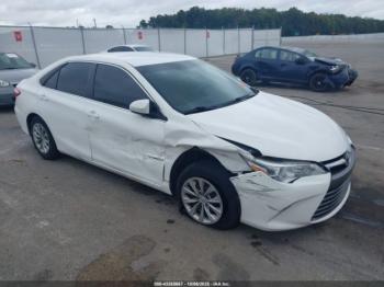  Salvage Toyota Camry