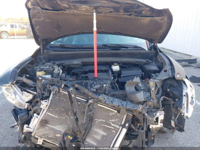 INFINITI JX35 Image 11