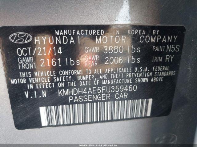 Hyundai ELANTRA Limited Image 7