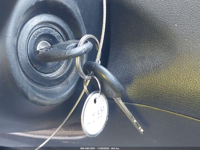 Hyundai ELANTRA Limited Image 4