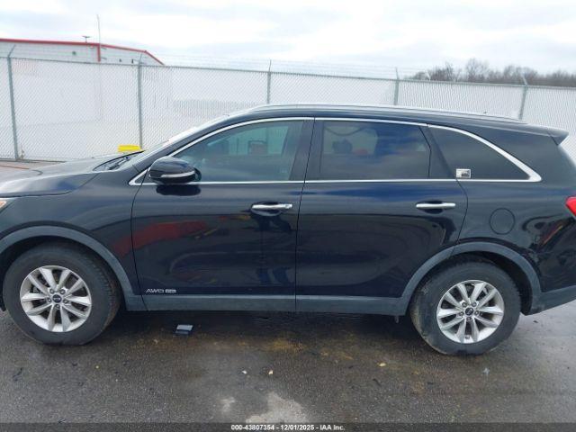 Kia Sorento 3.3l Lx Image 7