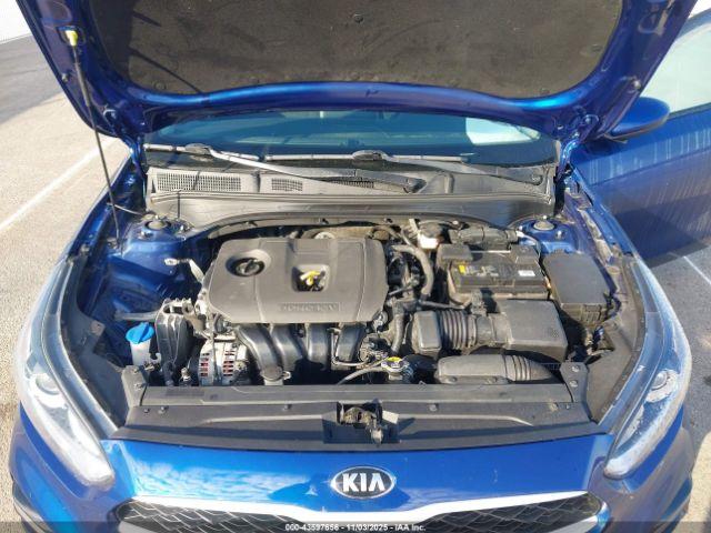 Kia Forte Lxs Image 9