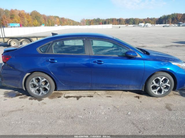 Kia Forte Lxs Image 12