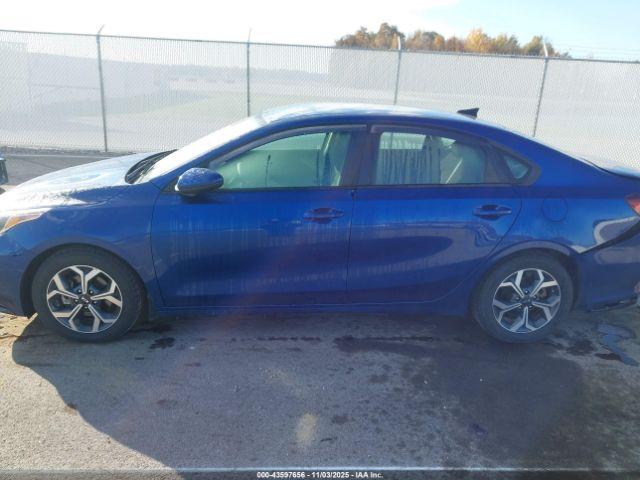 Kia Forte Lxs Image 5