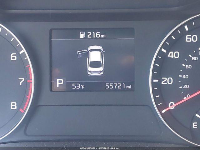 Kia Forte Lxs Image 13