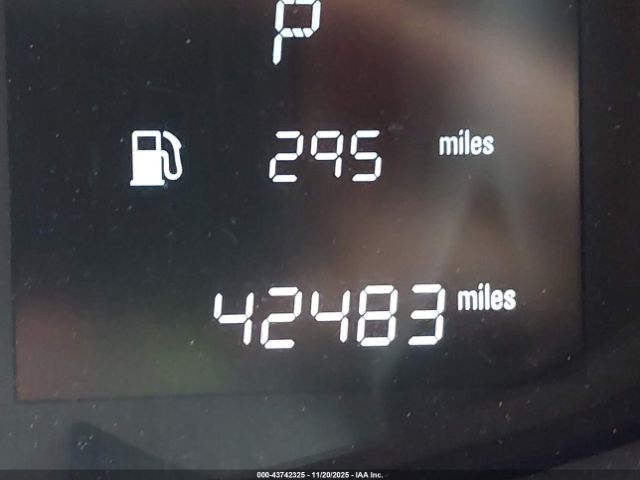 Chevrolet Spark Fwd 1lt Automatic Image 7