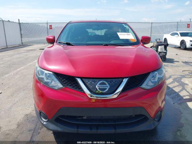 Nissan Rogue S Image 8