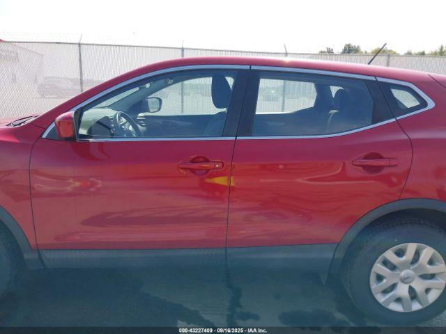 Nissan Rogue S Image 11