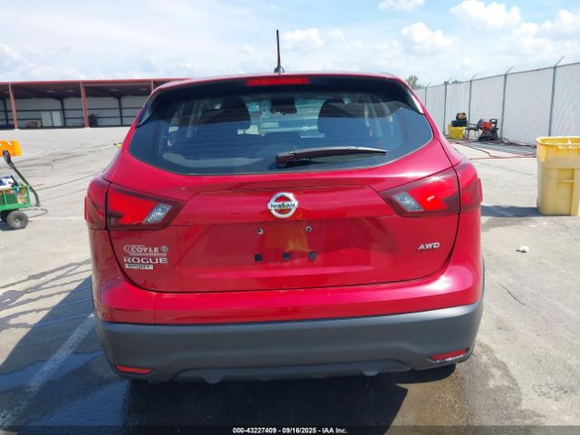 Nissan Rogue S Image 5