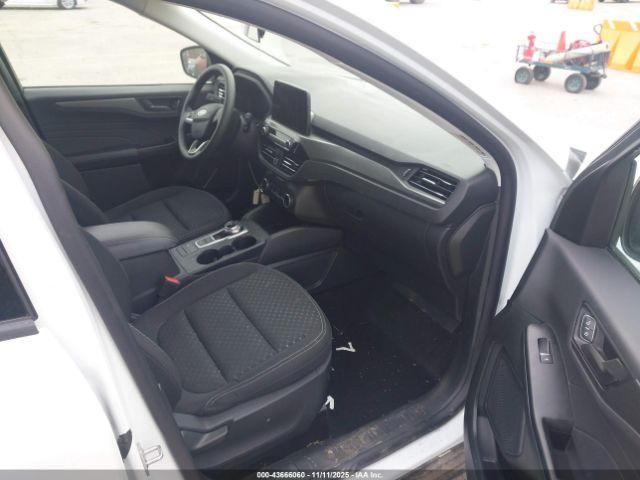 Ford Escape Active Image 14