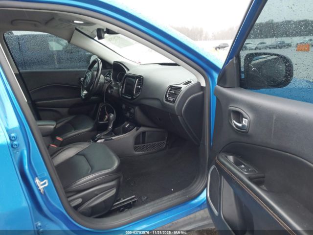 Jeep Compass Limited Fwd Image 3