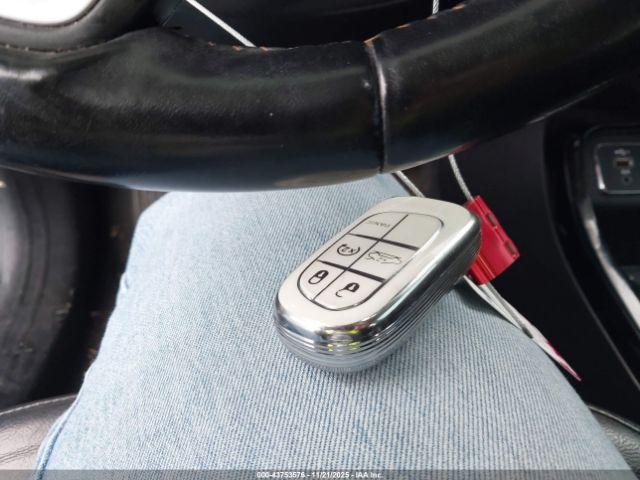 Jeep Compass Limited Fwd Image 8