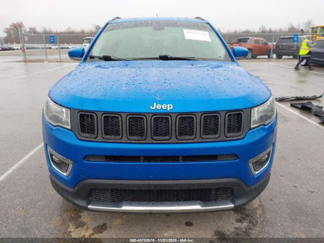 Jeep Compass Limited Fwd Image 9