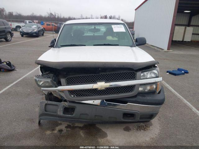 Chevrolet Silverado 1500 Image 8