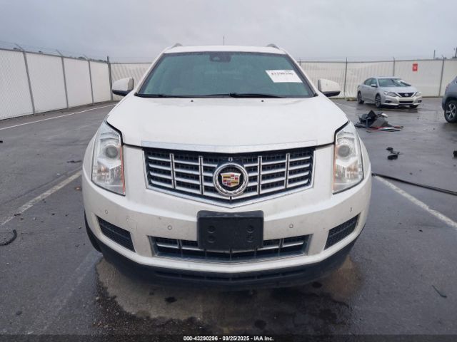 Cadillac SRX Luxury Collection Image 15