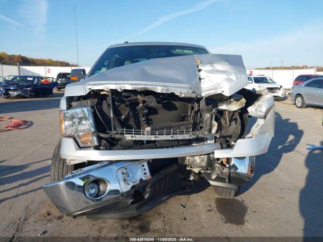 Ford F-150 Xlt Image 12