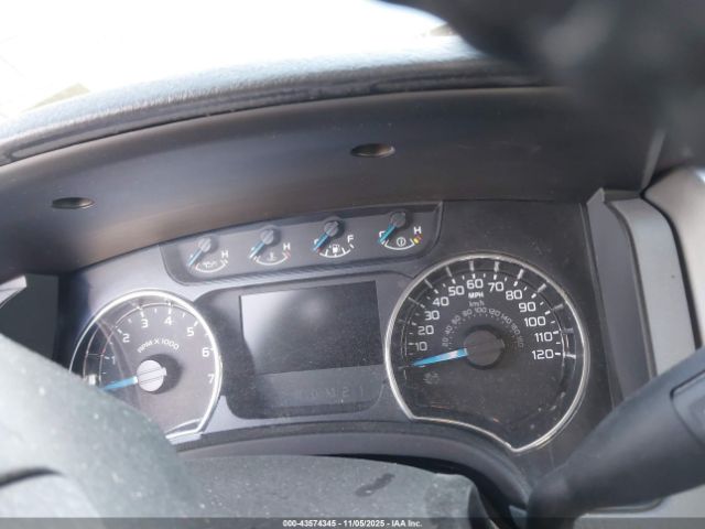 Ford F-150 Xlt Image 14