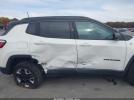 Jeep Compass Trailhawk 4x4 Image 3