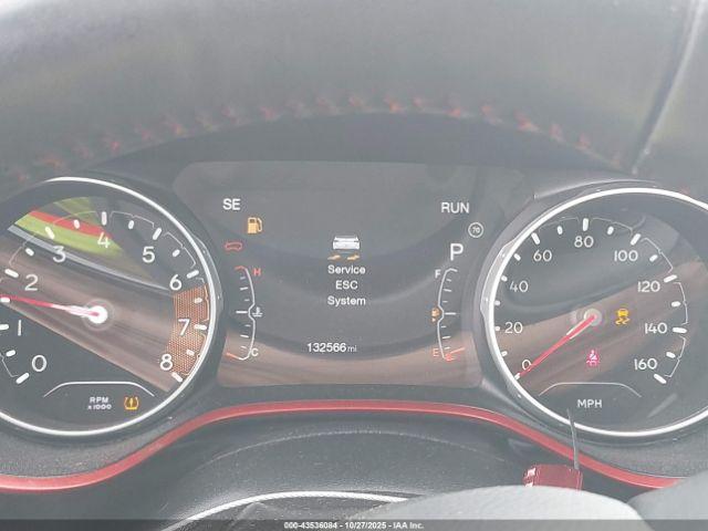 Jeep Compass Trailhawk 4x4 Image 5